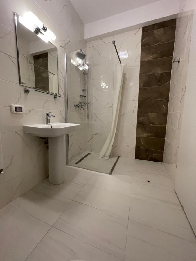 New Central Nr1 Self Checkin Oldcity Center Paid Parking With Lift Тімішоара Екстер'єр фото